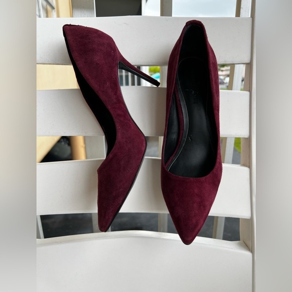 New Kendall + Kylie Britney3 Velvet Pump (US Size 8 1/2) - Picture 4 of 16